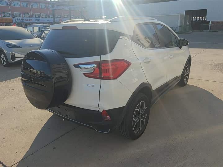 Фото 3 - BYD Yuan Pro