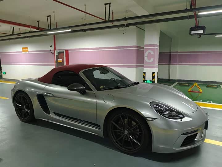 Фото 6 - Porsche 718