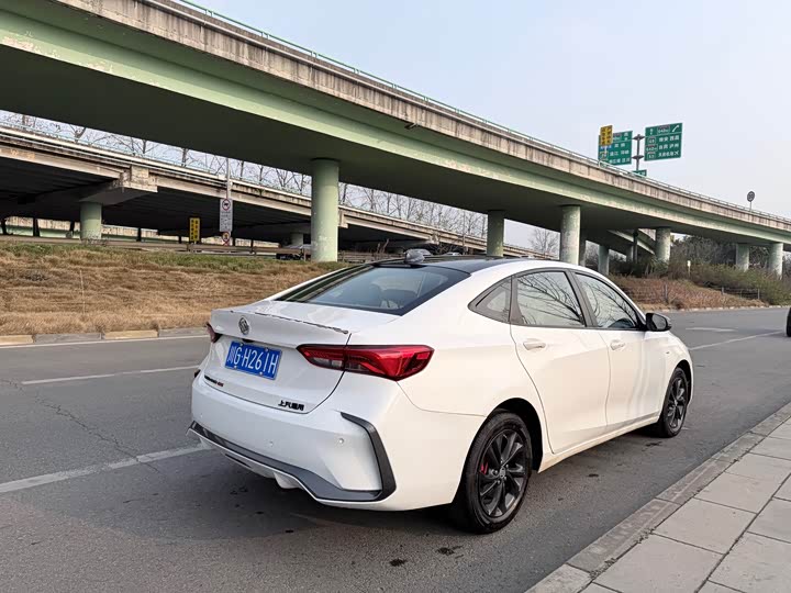 Фото 2 - Buick Verano