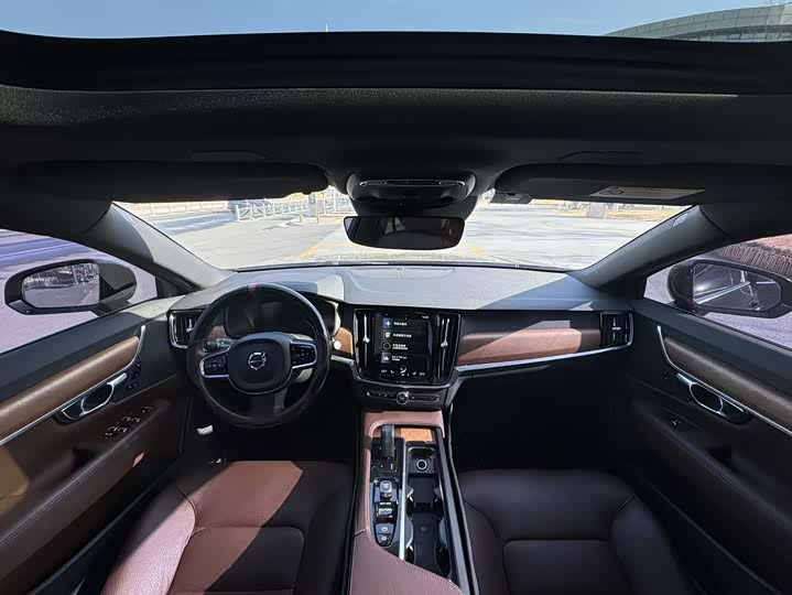 Фото 6 - Volvo S90