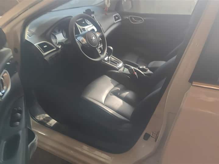 Фото 9 - Nissan Sylphy