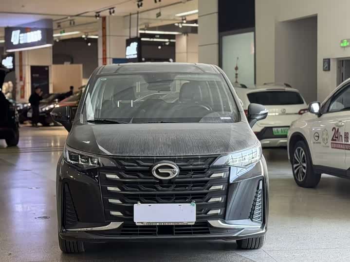 Фото 2 - GAC Trumpchi M6