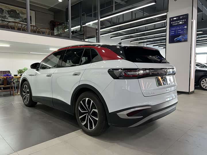 Фото 4 - Volkswagen ID.4 X