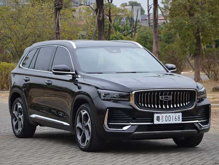 Фото 3 - Geely Monjaro