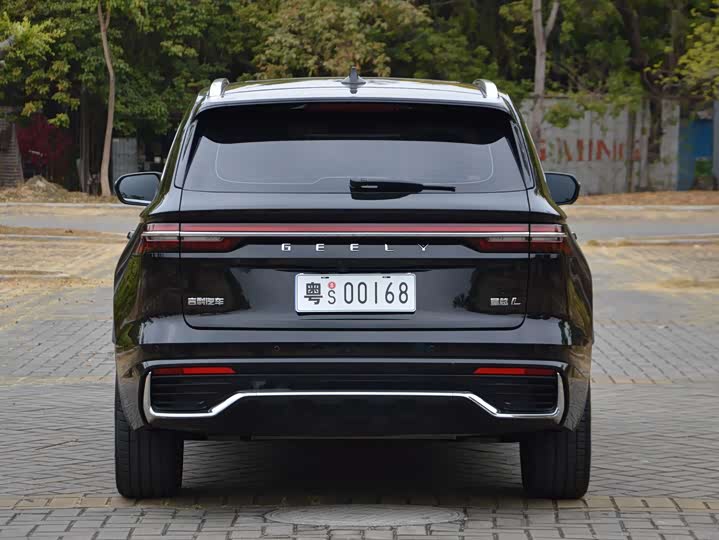 Фото 5 - Geely Monjaro