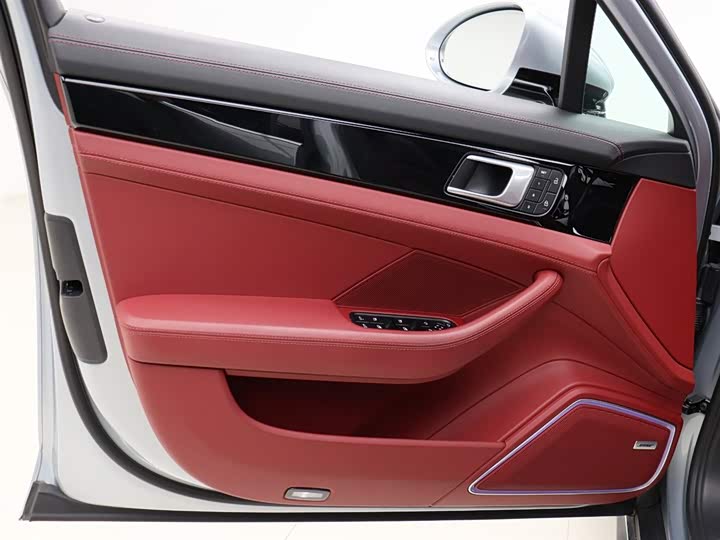 Фото 6 - Porsche Panamera