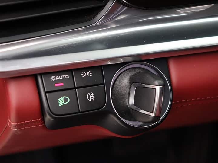 Фото 8 - Porsche Panamera