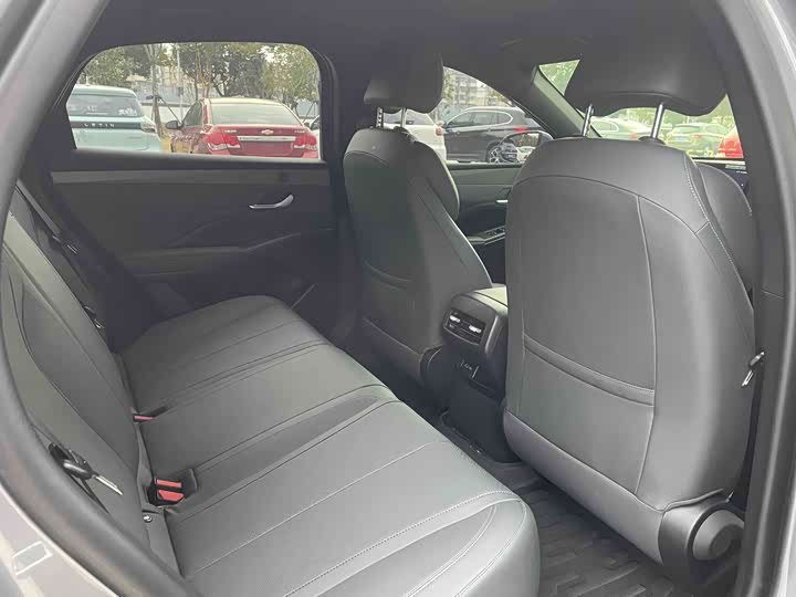 Фото 8 - BYD Qin Plus