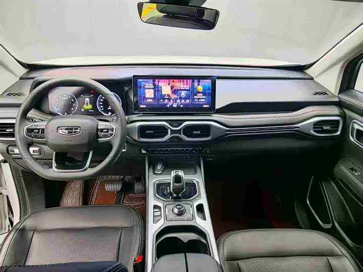 Фото 5 - Geely Okavango