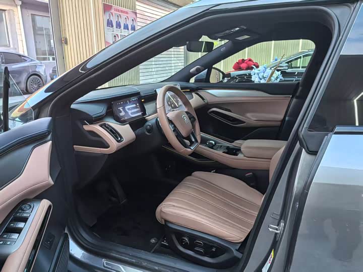 Фото 5 - BYD Song L