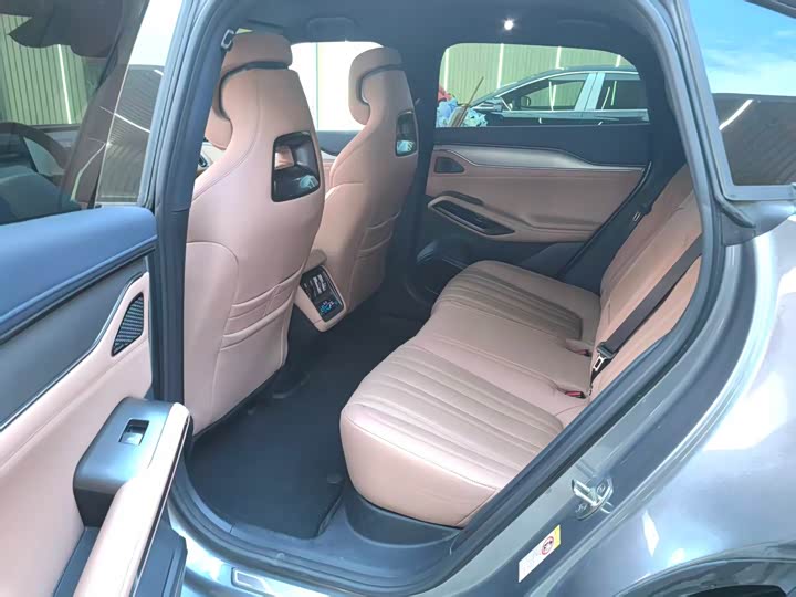 Фото 6 - BYD Song L