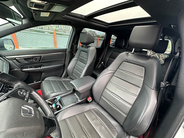 Фото 6 - Honda CR-V