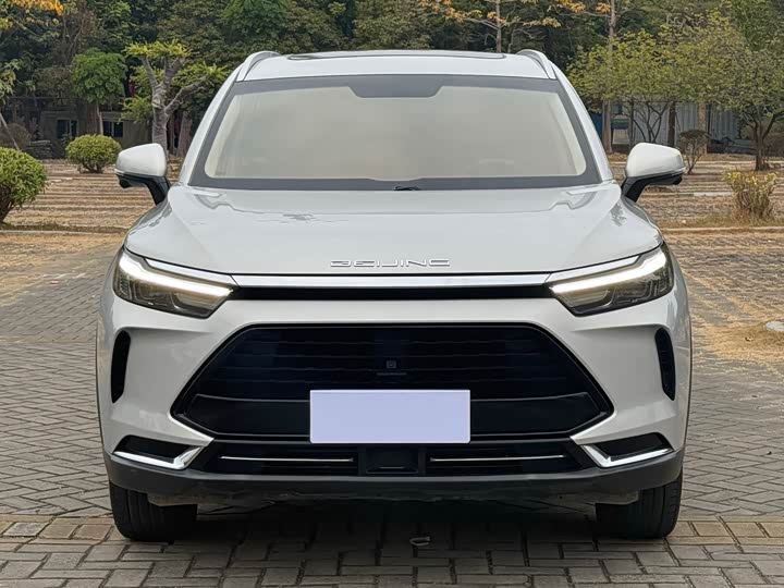 Фото 2 - Beijing X7