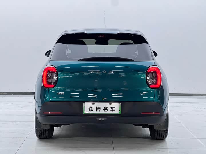 Фото 4 - GAC Aion UT