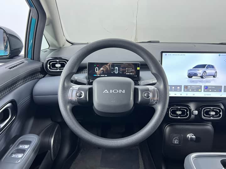 Фото 9 - GAC Aion UT