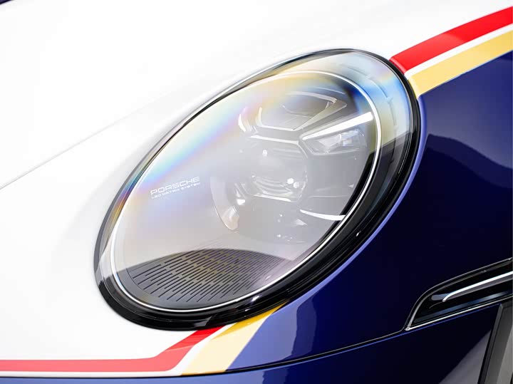 Фото 8 - Porsche 911