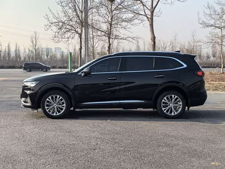 Фото 3 - Buick Envision Plus