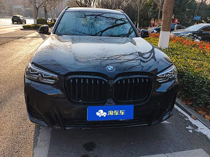Фото 2 - BMW X3
