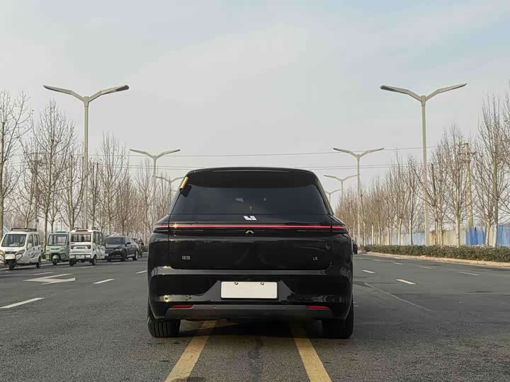 Фото 5 - LiXiang L8