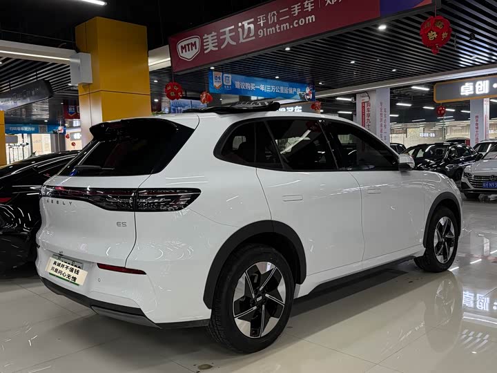 Фото 4 - Geely Galaxy E5