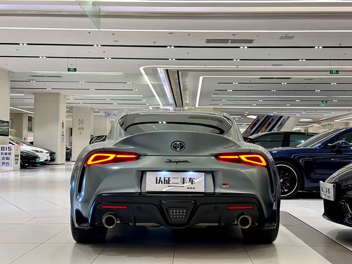 Фото 7 - Toyota Supra