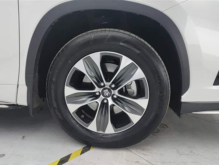 Фото 6 - Toyota Crown Kluger