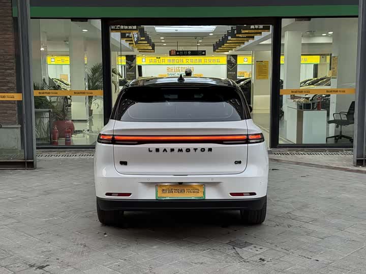 Фото 5 - Leapmotor C10