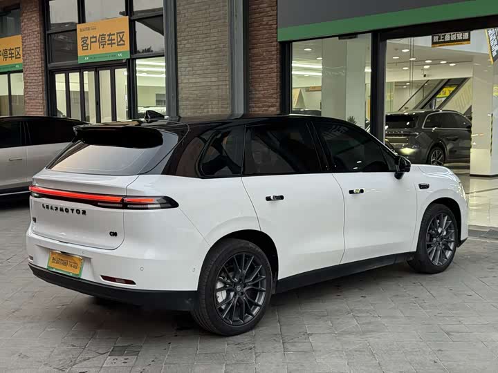 Фото 7 - Leapmotor C10