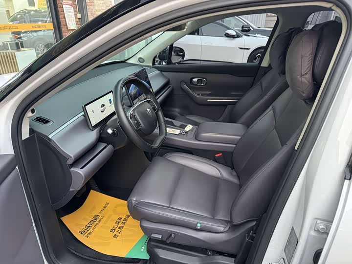 Фото 8 - Leapmotor C10