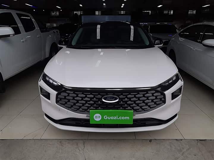 Фото 3 - Ford Mondeo