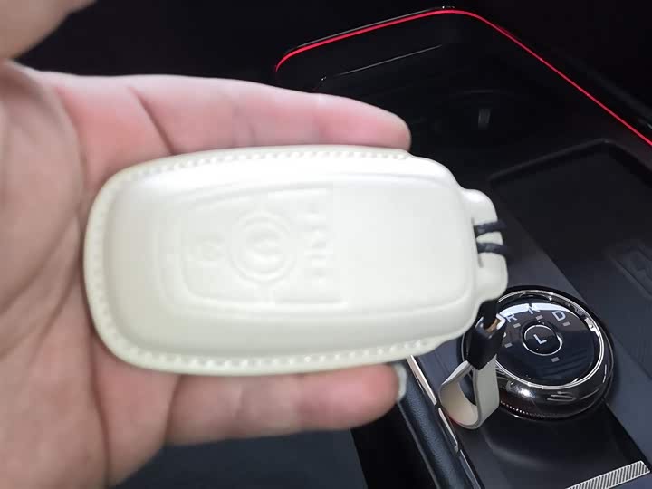 Фото 9 - Ford Mondeo