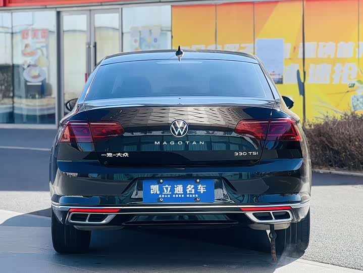 Фото 5 - Volkswagen Magotan