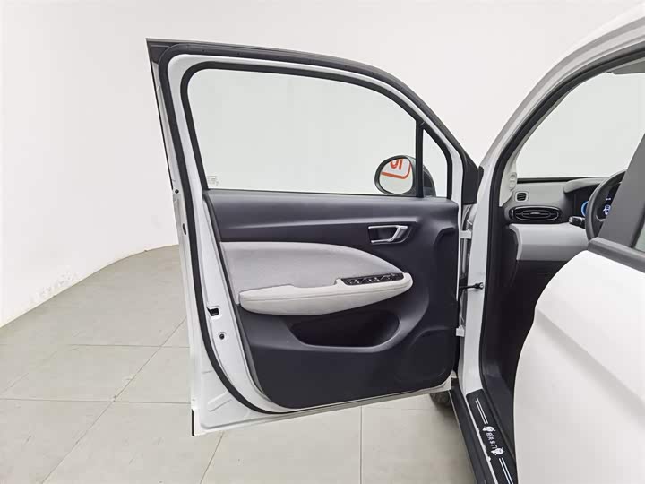 Фото 8 - Leapmotor T03