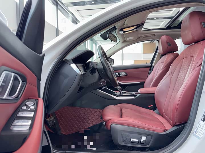 Фото 4 - BMW 3 Series