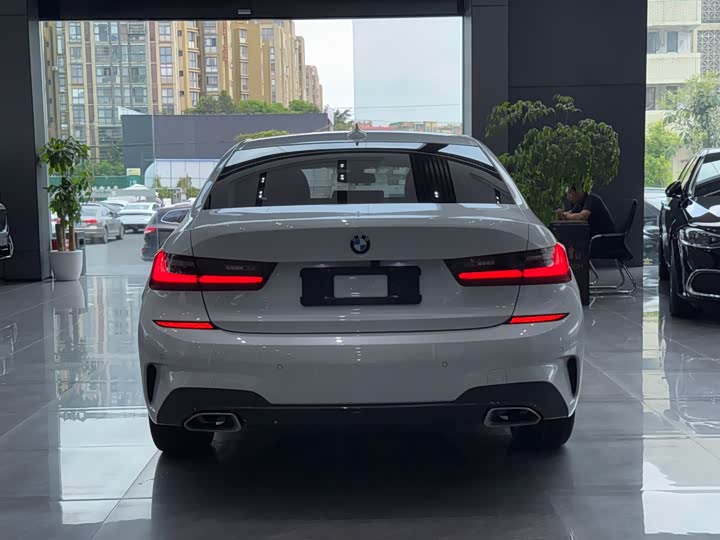 Фото 8 - BMW 3 Series