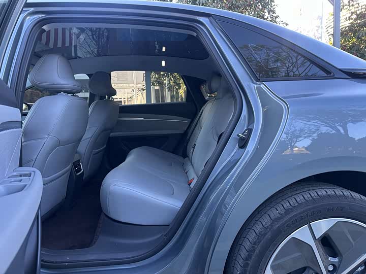 Фото 6 - XPeng Mona M03