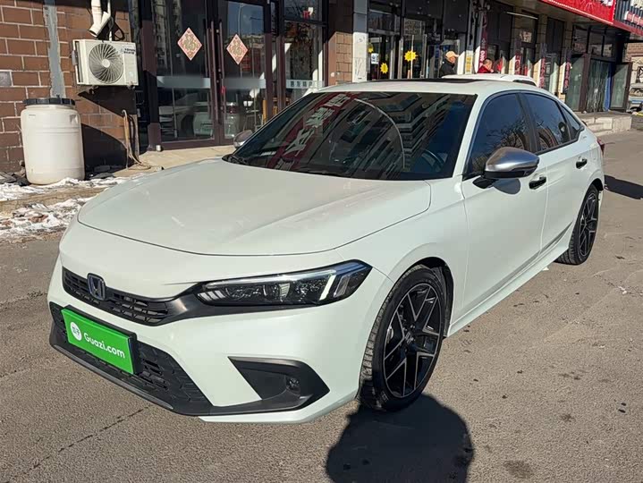 Фото 3 - Honda Civic