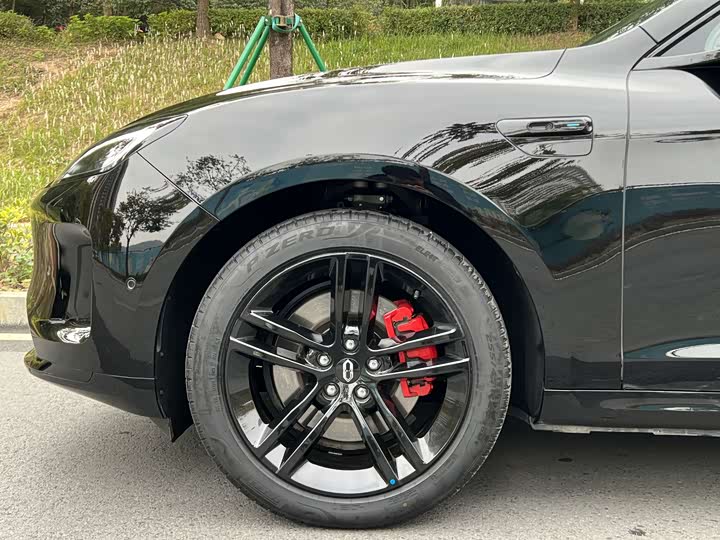 Фото 5 - Aito M5