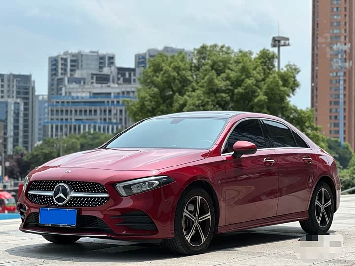 Фото 1 - Mercedes-Benz A-Class