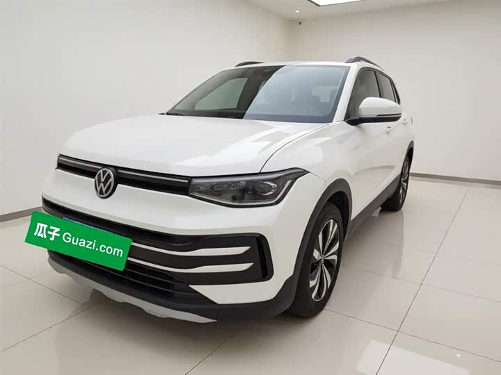 Фото 1 - Volkswagen Tharu