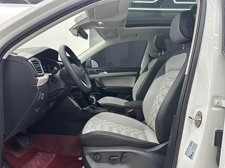 Фото 4 - Volkswagen Tayron