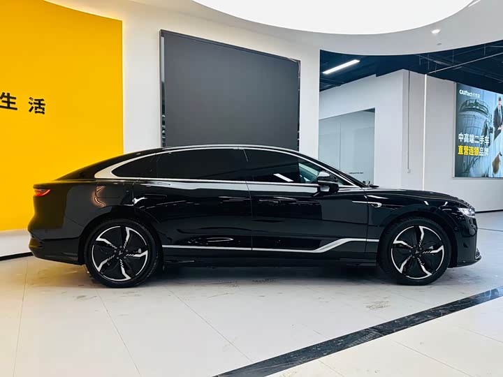 Фото 4 - Voyah Passion