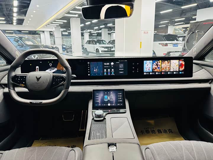 Фото 7 - Voyah Passion