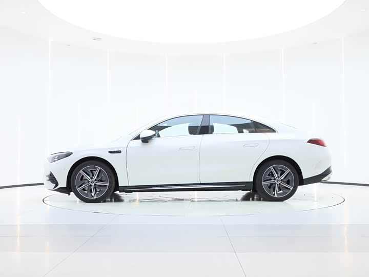 Фото 9 - Mercedes-Benz CLA-Class EV