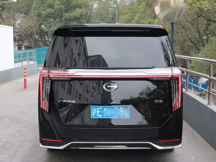 Фото 5 - GAC Trumpchi M8