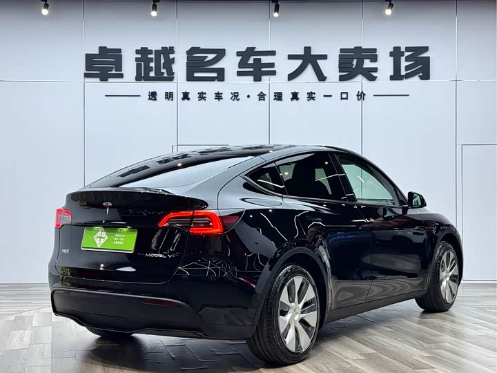 Фото 5 - Tesla Model Y