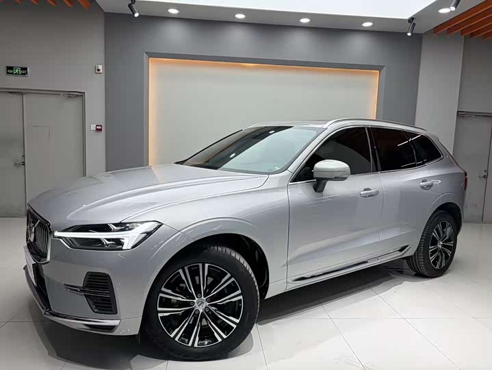 Фото 1 - Volvo XC60