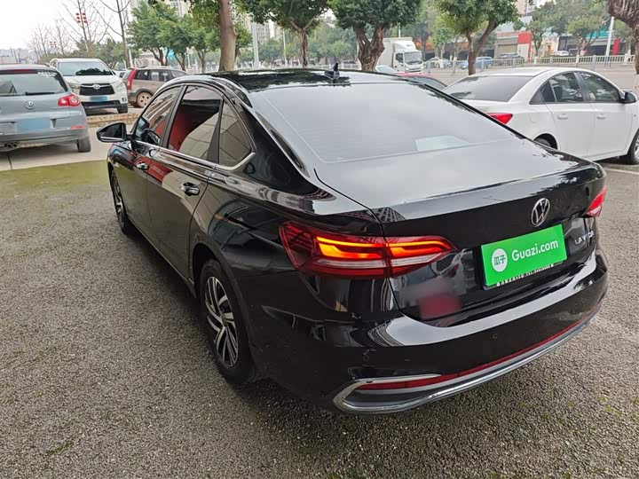 Фото 5 - Volkswagen Lavida