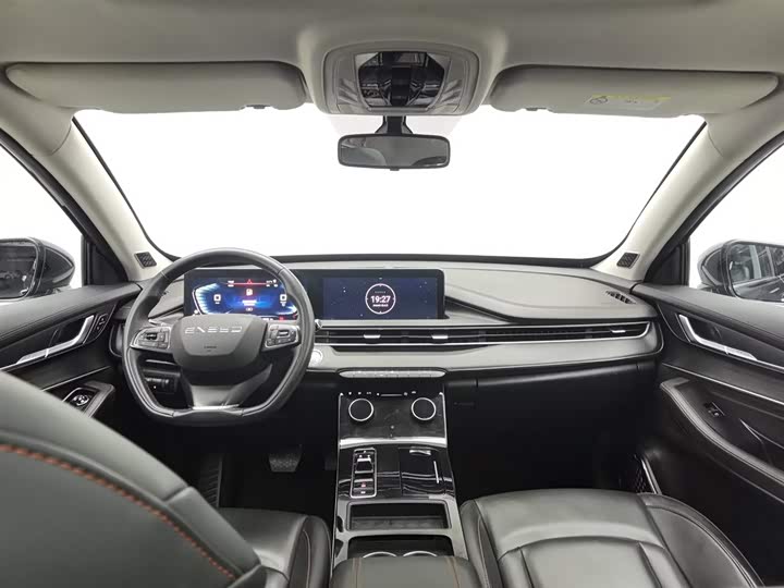 Фото 5 - Exeed LX C-DM Hybrid