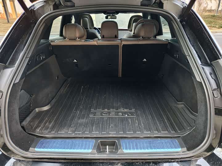 Фото 5 - Mercedes-Benz EQE SUV